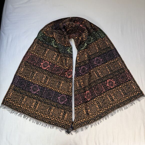 Frye Tribal Aztec Knit Fringe Scarf Shawl 70x23 Boho Geometric Southwestern - Picture 2 of 6